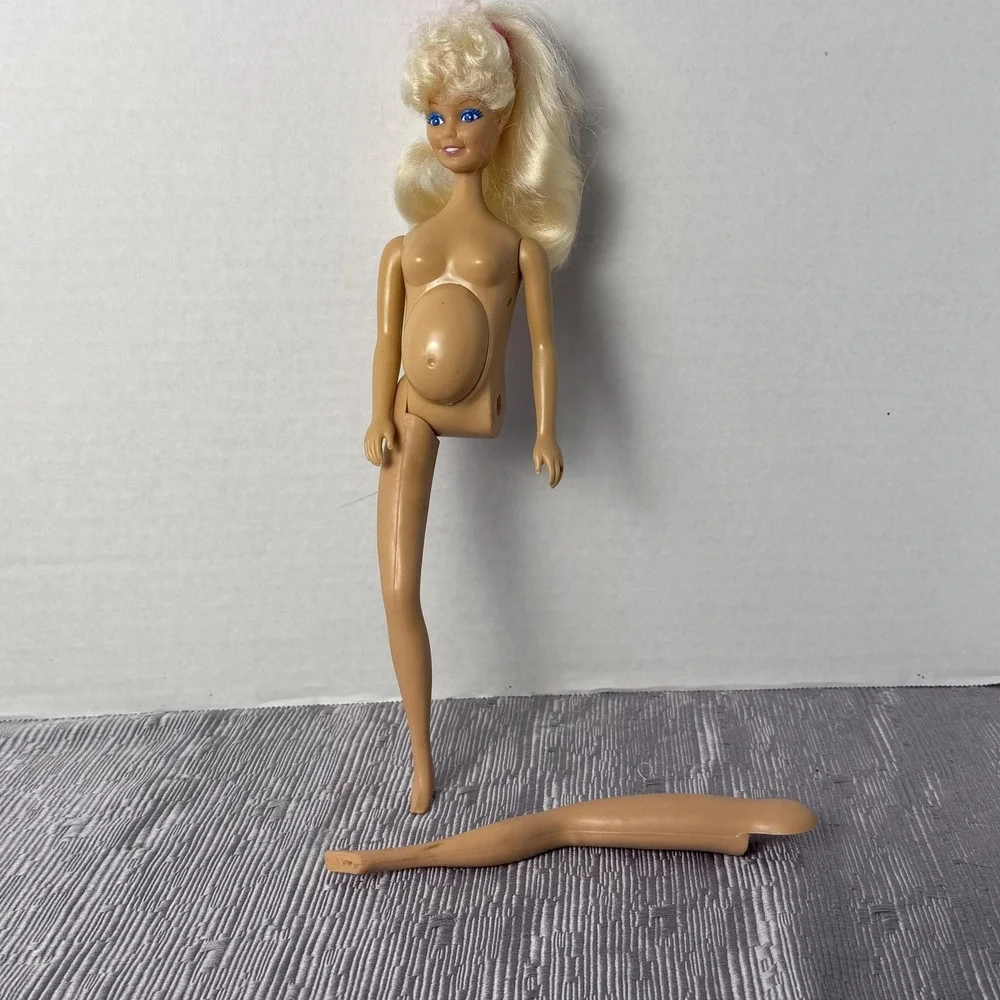 Vintage The Mommy-To-Be Doll 12in Pregnant Fashion Doll Baby Figure Outfit Box